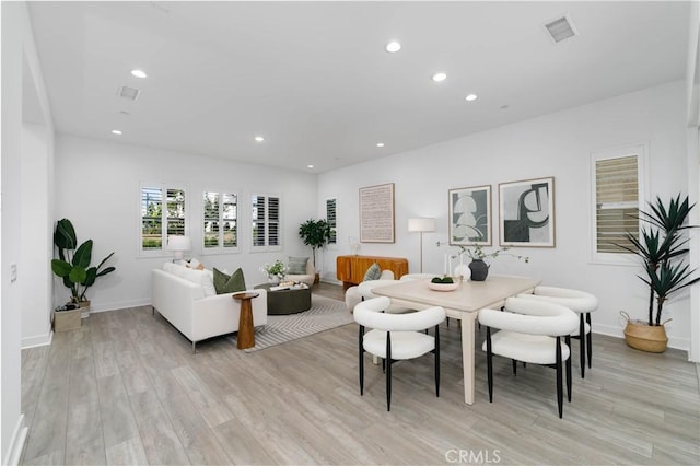 484 Chorus, Irvine, CA 92618 - dining space featuring light wood-style floors, recessed lighting, and baseboards