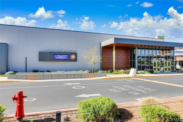 484 Chorus, Irvine, CA 92618 - view of building exterior