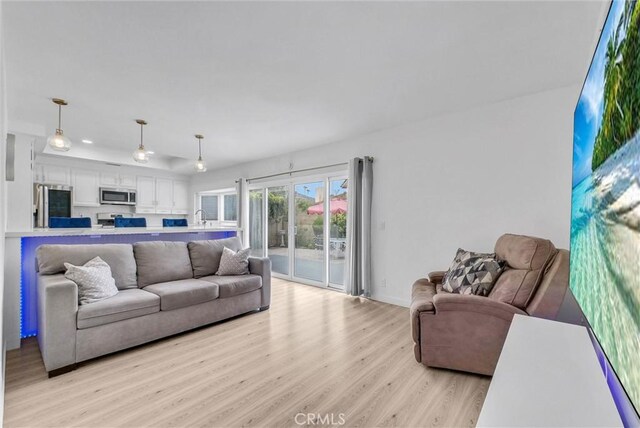 1340 S Scarborough Ln, Anaheim, CA 92804 - photo 17