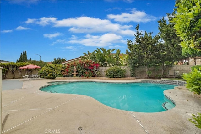 1340 S Scarborough Ln, Anaheim, CA 92804 - photo 1