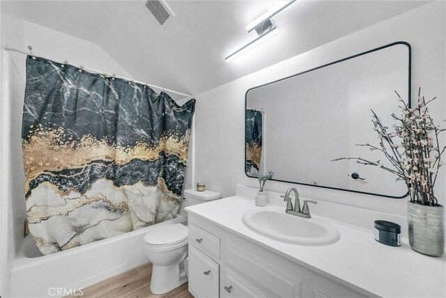 1340 S Scarborough Ln, Anaheim, CA 92804 - photo 32