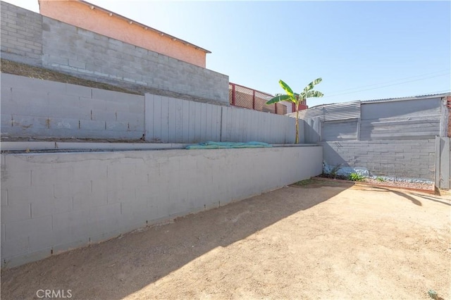134 Palm Ave, National City, CA 91950 - view of yard