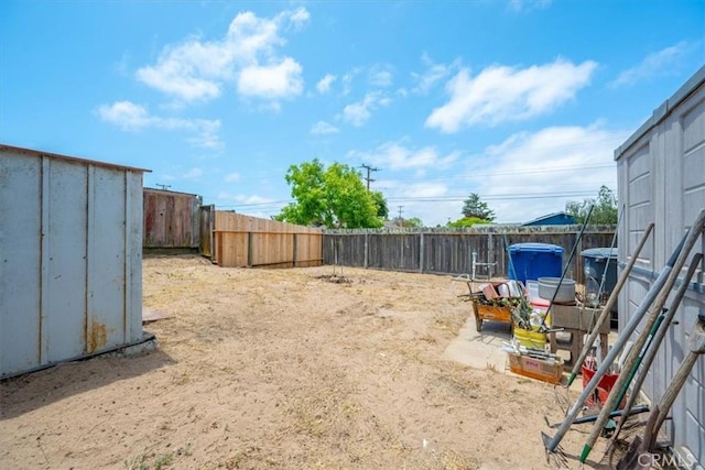 4038 Dartmouth Ln, Santa Maria, CA 93455 - view of fenced backyard