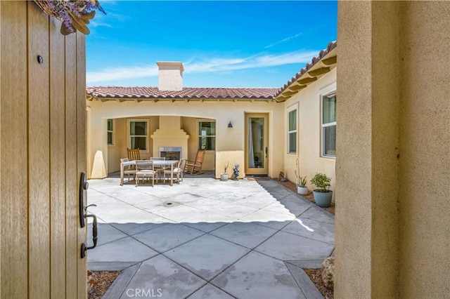 7988 Borrego Ct, Yucca Valley, CA 92284 - view of patio / terrace with outdoor dining space
