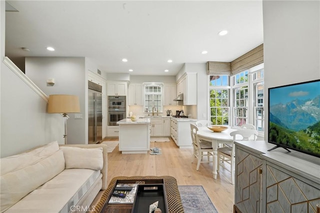 2616 Bungalow Pl, Corona Del Mar, CA 92625 - photo 24