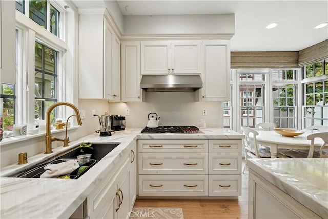 2616 Bungalow Pl, Corona Del Mar, CA 92625 - photo 20