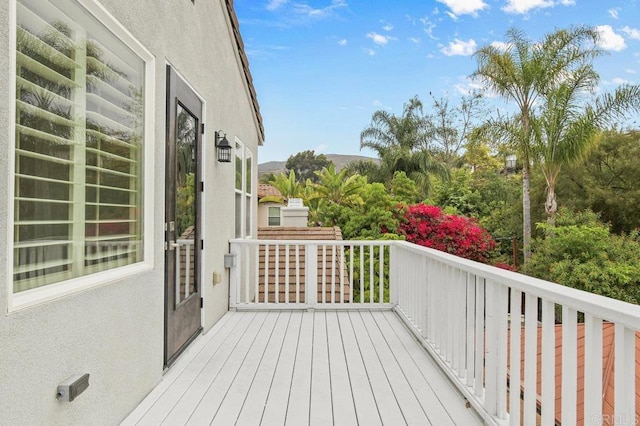 2413 Paseo, Los Gatos, Chula Vista, CA 91914 - view of deck