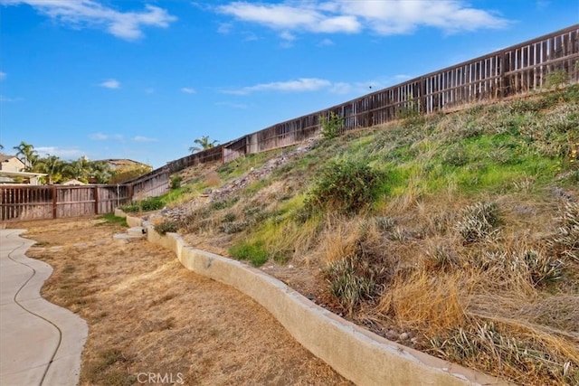 21567 Coral Rock Ln, Wildomar, CA 92595 - view of fenced backyard