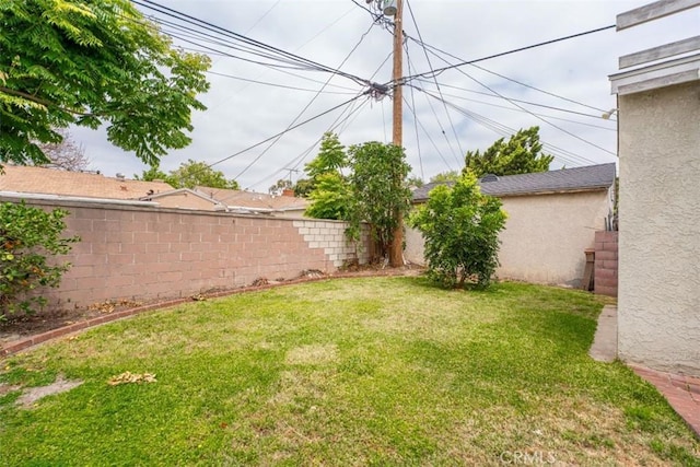 10113 Harvest Ave, Santa Fe Springs, CA 90670 - view of yard