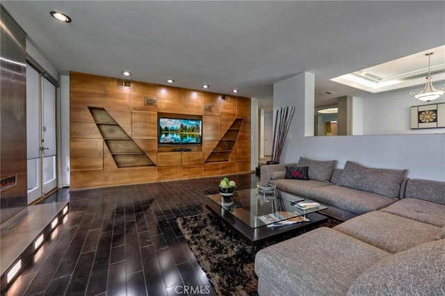 12841 Bloomfield St Unit 103, Studio City, CA 91604 - community lobby featuring recessed lighting