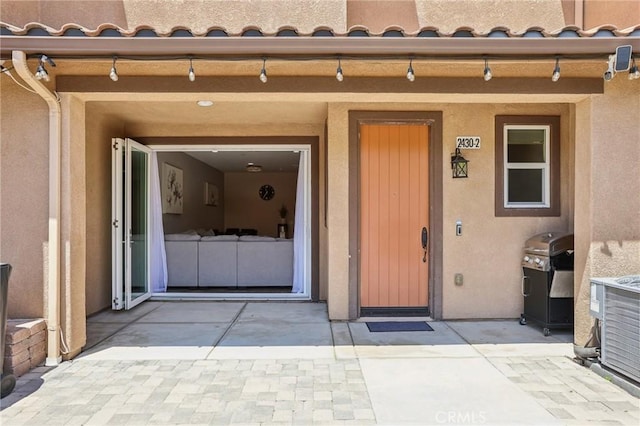 2430 Ascending Oaks Ln Unit 2, Simi Valley, CA 93063 - photo 2