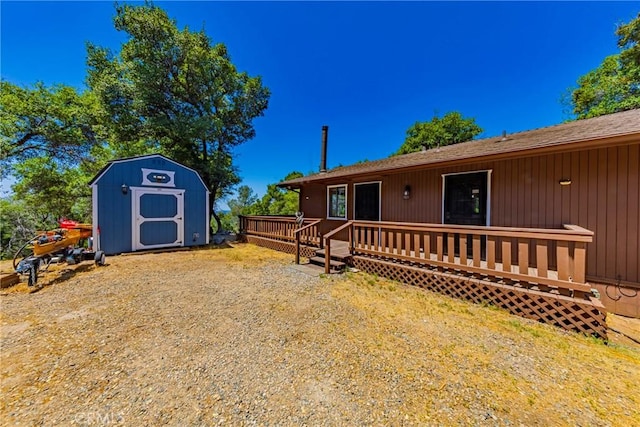 58632 Rainbow Dr, North Fork, CA 93643 - view of yard with a wooden deck
