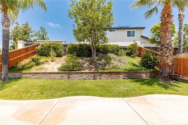 33010 Poppy St, Temecula, CA 92592 - view of yard with a patio