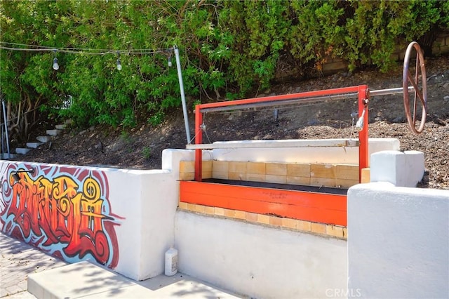 3076 Wauneta St, Newbury Park, CA 91320 - view of patio featuring pet washing area