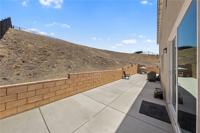 33168 Toledo Bend Ct, Winchester, CA 92596 - view of patio