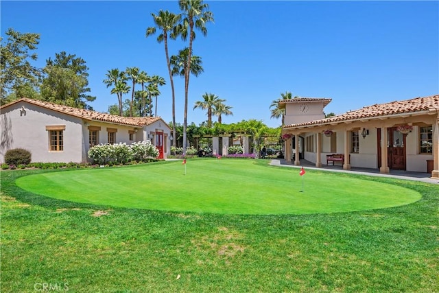 33370 Morning View Dr, Temecula, CA 92592 - view of green lawn featuring a putting area