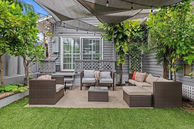 3818 Herbert St, San Diego, CA 92103 - view of patio with outdoor lounge area