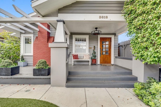3818 Herbert St, San Diego, CA 92103 - property entrance featuring a porch