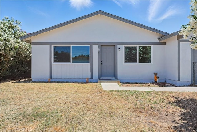 44242 Benald St, Lancaster, CA 93535 - ranch-style home with a front yard
