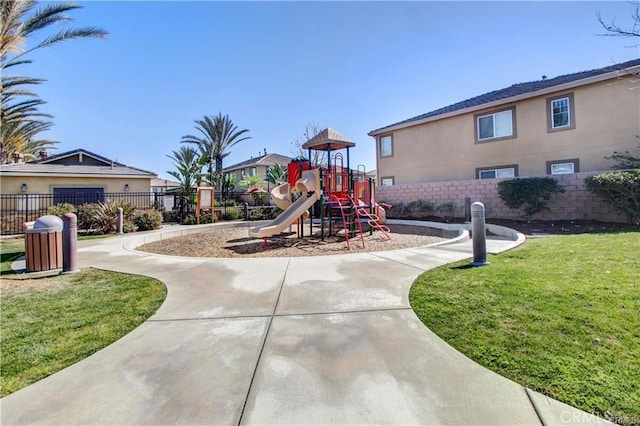 543 Garden Ave, Pomona, CA 91767 - view of communal playground