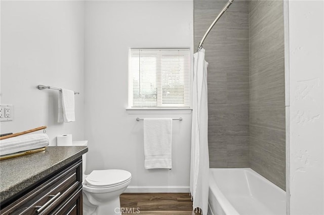 5972 Peck Ln, Paradise, CA 95969 - bathroom with vanity, shower / tub combo with curtain, and wood finished floors