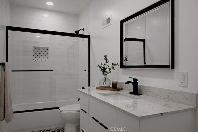 27947 St Bernard Ln, Lake Arrowhead, CA 92352 - full bath featuring vanity, enclosed tub / shower combo, toilet, and recessed lighting
