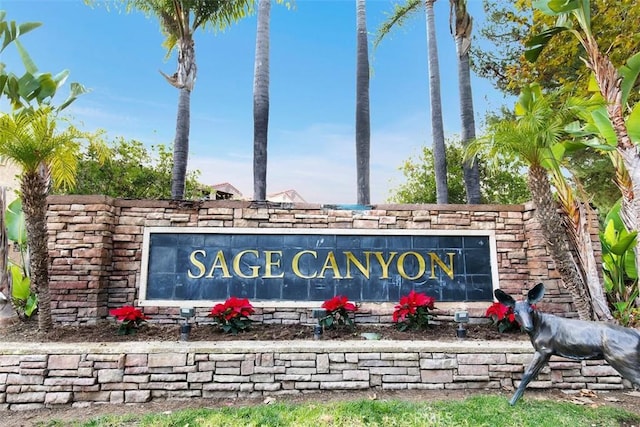 2400 San Gabriel Way Unit 205, Corona, CA 92882 - view of community sign