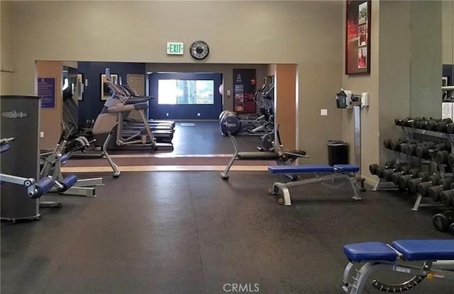 5500 Owensmouth Ave Unit 218, Woodland Hills, CA 91367 - view of gym