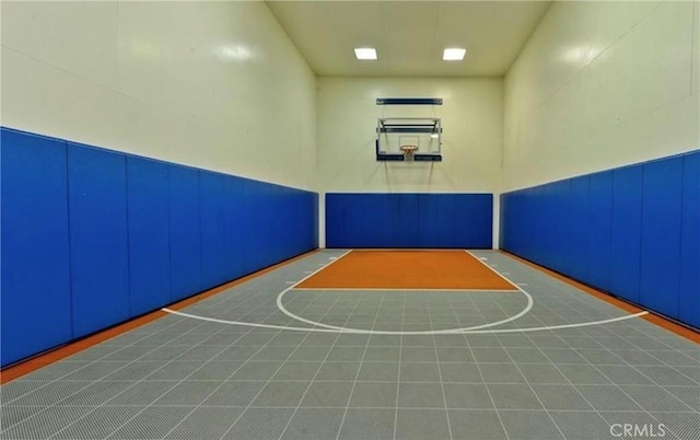 5500 Owensmouth Ave Unit 218, Woodland Hills, CA 91367 - view of basketball court featuring community basketball court