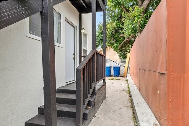 1209 W 40th Pl, Los Angeles, CA 90037 - view of side of property featuring stucco siding