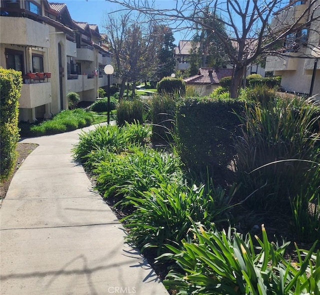 27971 Sarabande Ln Unit 230, Canyon Country, CA 91387 - surrounding community with a residential view