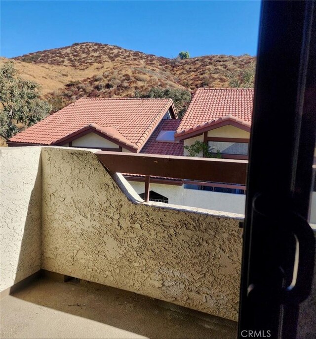 27971 Sarabande Ln Unit 230, Canyon Country, CA 91387 - balcony featuring a mountain view