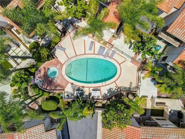 23391 Park Sorrento Unit 62, Calabasas, CA 91302 - bird's eye view of a pool