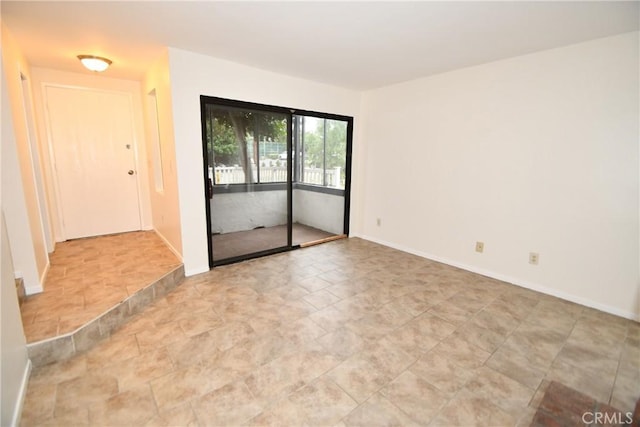 1069 Donahue St, San Diego, CA 92110 - spare room with baseboards