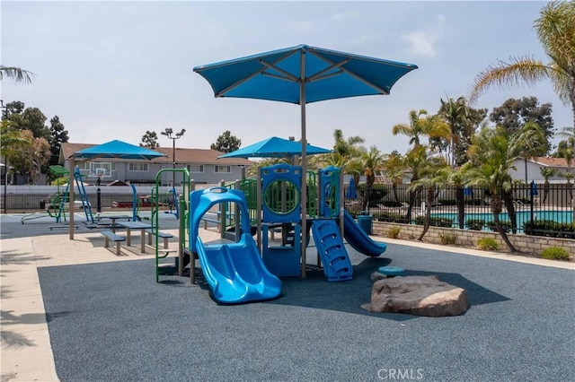 19847 Coventry Ln, Huntington Beach, CA 92646 - view of community jungle gym