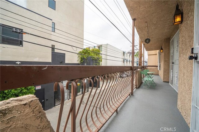 104 S Hayworth Ave Unit 204, Los Angeles, CA 90048 - photo 22
