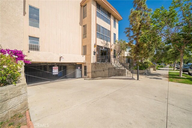 104 S Hayworth Ave Unit 204, Los Angeles, CA 90048 - photo 25