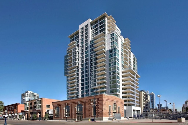 325 7th Unit 1501, San Diego, CA 92101 - view of property