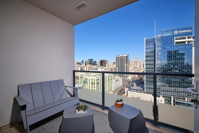 325 7th Unit 1501, San Diego, CA 92101 - balcony featuring a city view