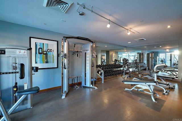 325 7th Unit 1501, San Diego, CA 92101 - exercise room with baseboards