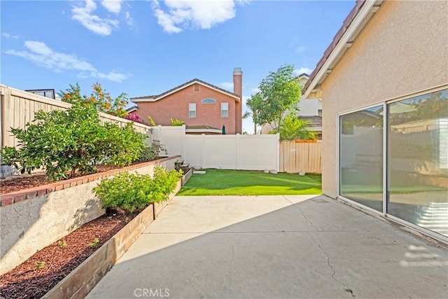 30470 Bayport Ln, Menifee, CA 92584 - view of patio