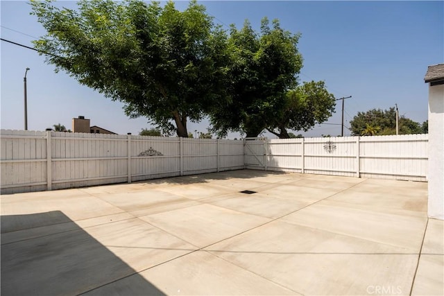 5402 N Fairvalley Ave, Covina, CA 91722 - fenced backyard featuring a patio