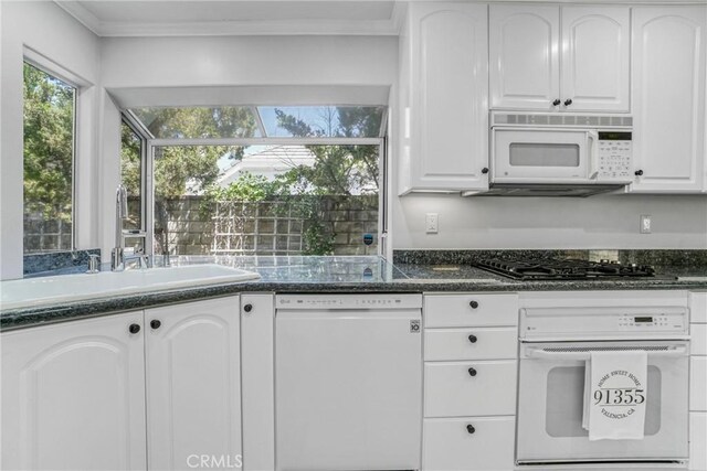 26433 Emerald Dove Dr, Valencia, CA 91355 - photo 9
