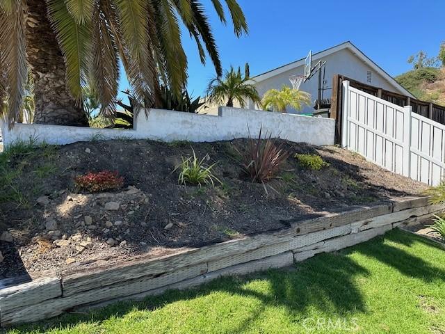 28802 El Canto Dr, Laguna Niguel, CA 92677 - view of yard