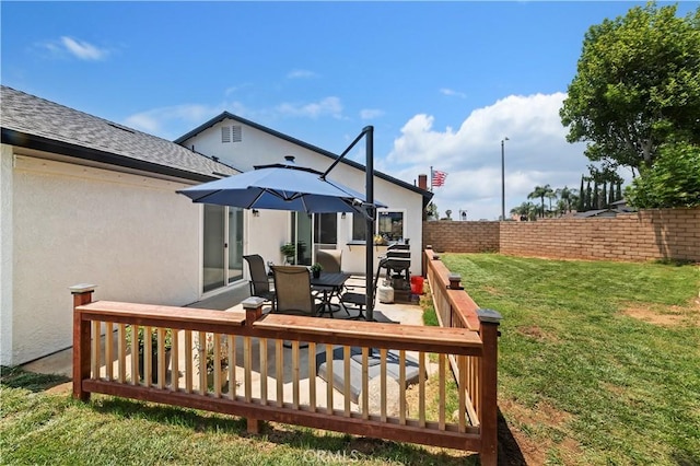 5996 Winncliff Dr, Jurupa Valley, CA 92509 - wooden terrace featuring outdoor dining space