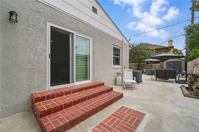3848 Ocana Ave, Long Beach, CA 90808 - view of patio with outdoor lounge area and entry steps