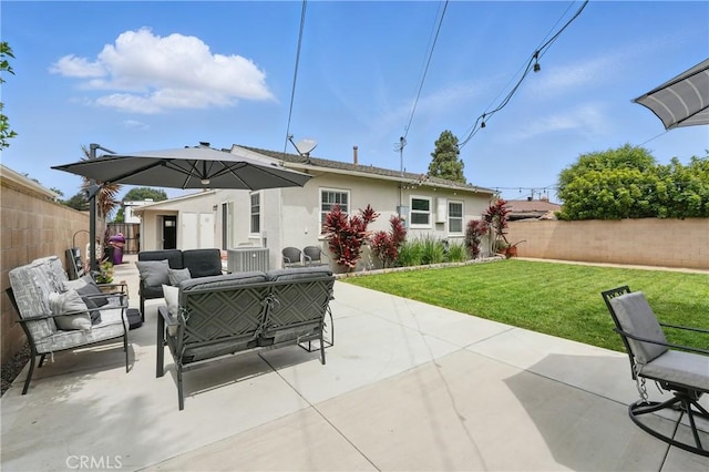 3848 Ocana Ave, Long Beach, CA 90808 - fenced backyard featuring outdoor lounge area and a patio
