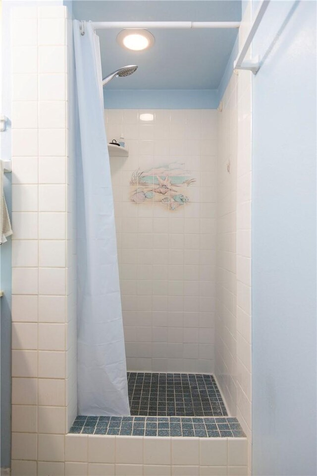 13372 Newhope St, Garden Grove, CA 92843 - full bathroom featuring a stall shower
