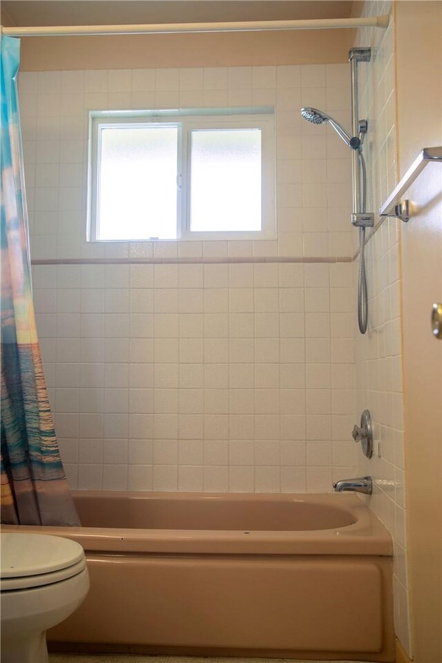 13372 Newhope St, Garden Grove, CA 92843 - bathroom featuring shower / tub combo with curtain, healthy amount of natural light, and toilet