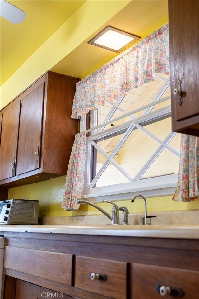 13372 Newhope St, Garden Grove, CA 92843 - kitchen featuring light countertops